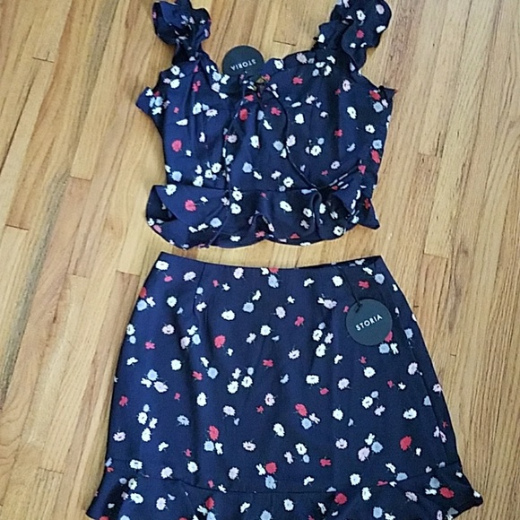 Brand new 2pc skirt set-multiple sizes avail - Picture 2 of 6